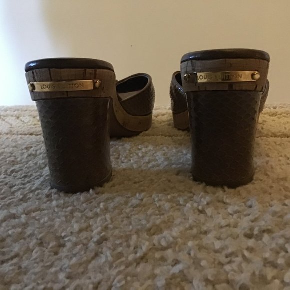 Louis Vuitton Heeled Sandals  size 39 - Picture 2 of 4